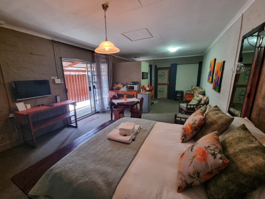 8 Bedroom Property for Sale in Parys Free State